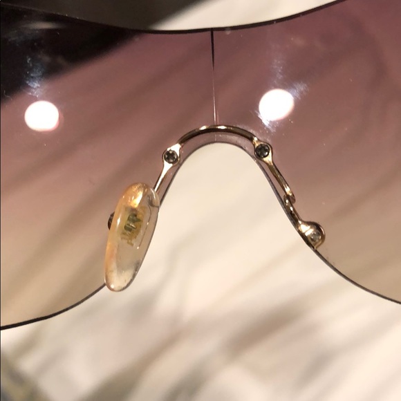 Prada sunglasses - Picture 9 of 10